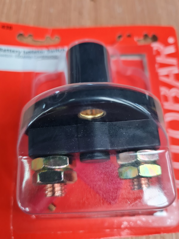 12V battery isolater switch