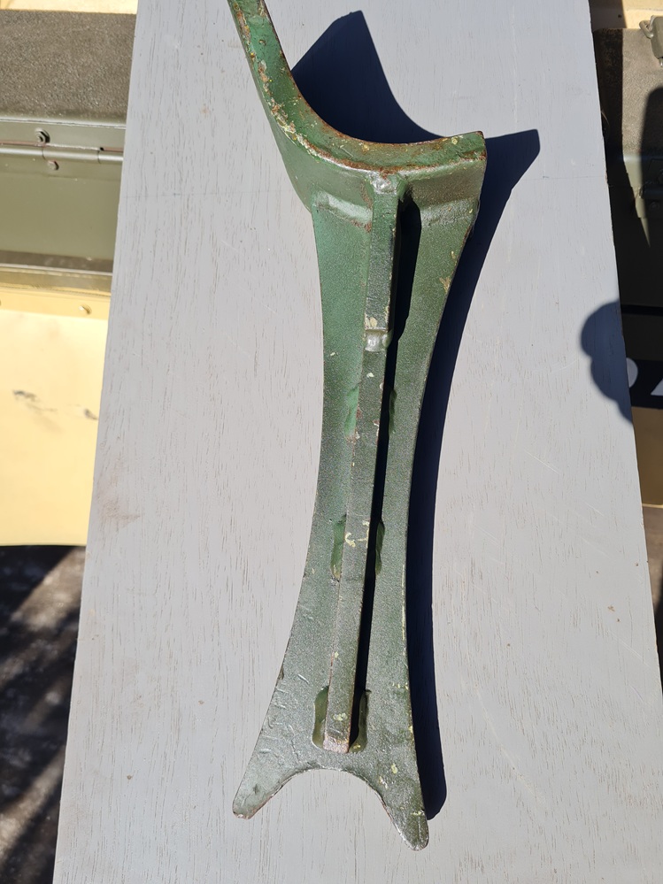 CVR T Jacking Strut