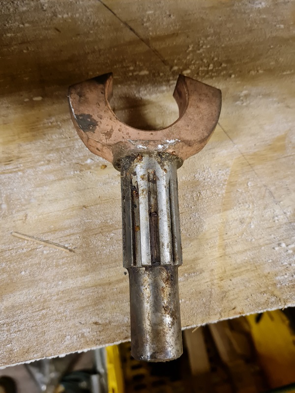 Ferret fork shaft