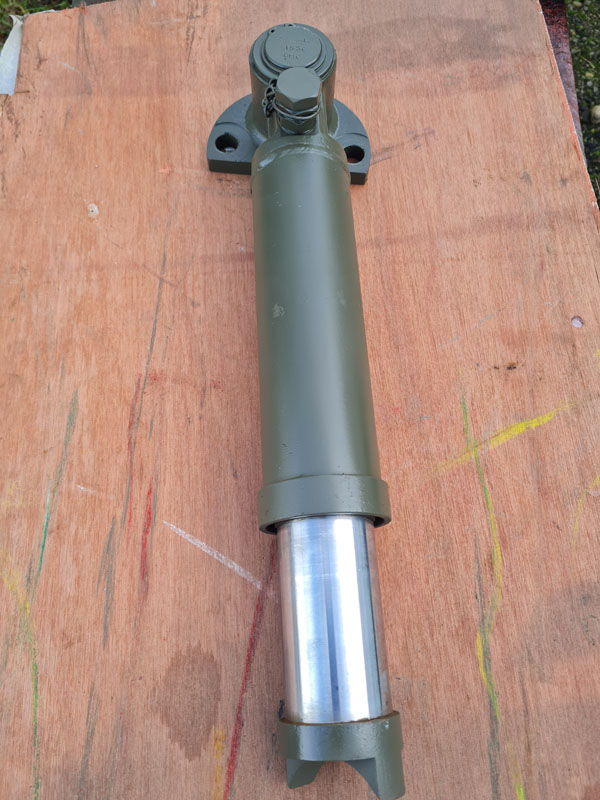 cvr t t track adjusting ram